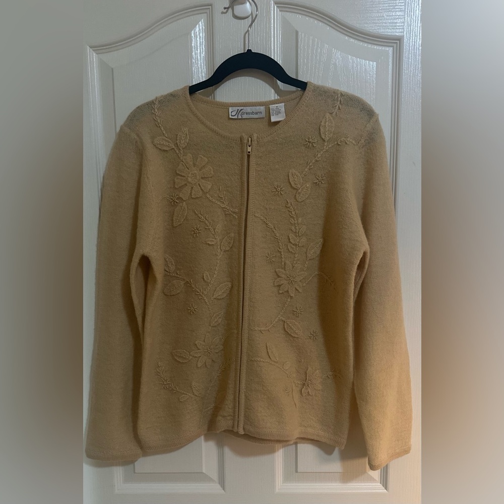 Vintage Women’s 100% Wool Textured Zip Cardigan Sweater Grandmacore Floral 90s M